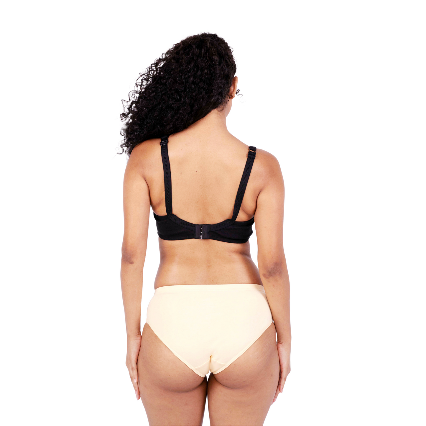 Seamless Moulded Cup Bra - Diana Everyday Comfort & Invisible Fit